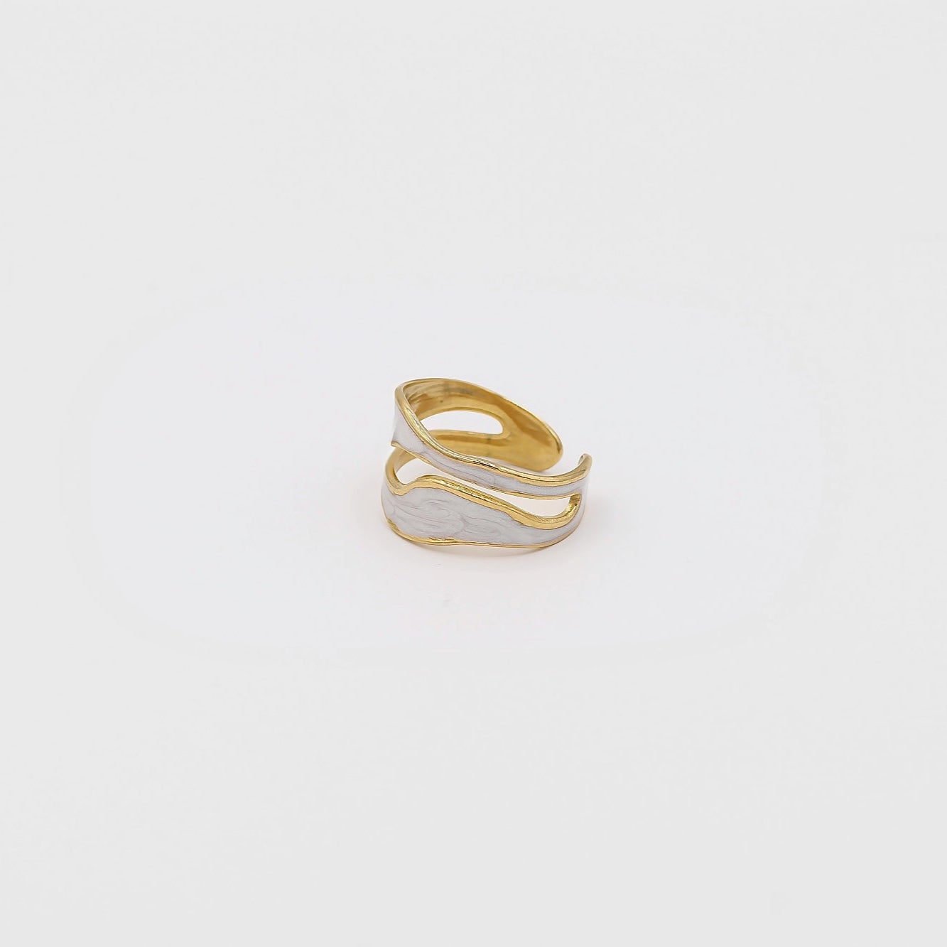 Alva Wave Ring