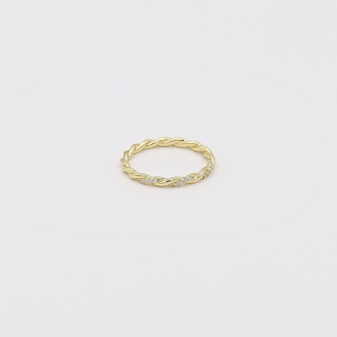 Elara Twist Ring